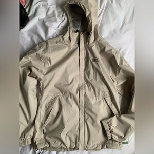 BRAND NEW REI Trained Stone Rain Jacket